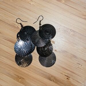 90s Silver Metallic Drop Earrings